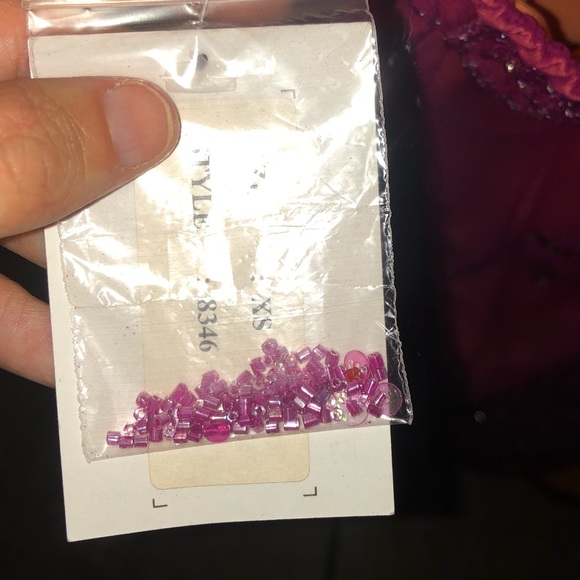 Asymmetrical party dress - Picture 7 of 7